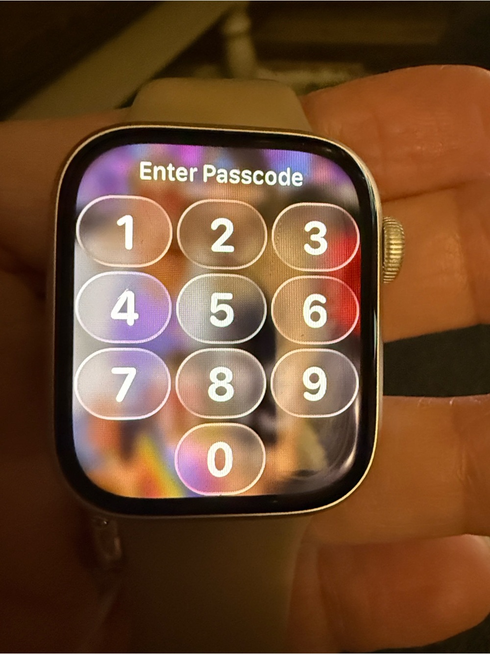 Apple Watch Series 8 GPS 41” Sandstone Sport Band - Touchscreen Smartwatch - Picture 4 of 7